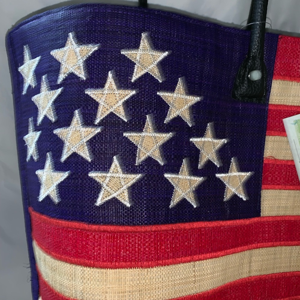 NWT Madagascar Craft Co Woven seagrass FLAG tote - Picture 8 of 8